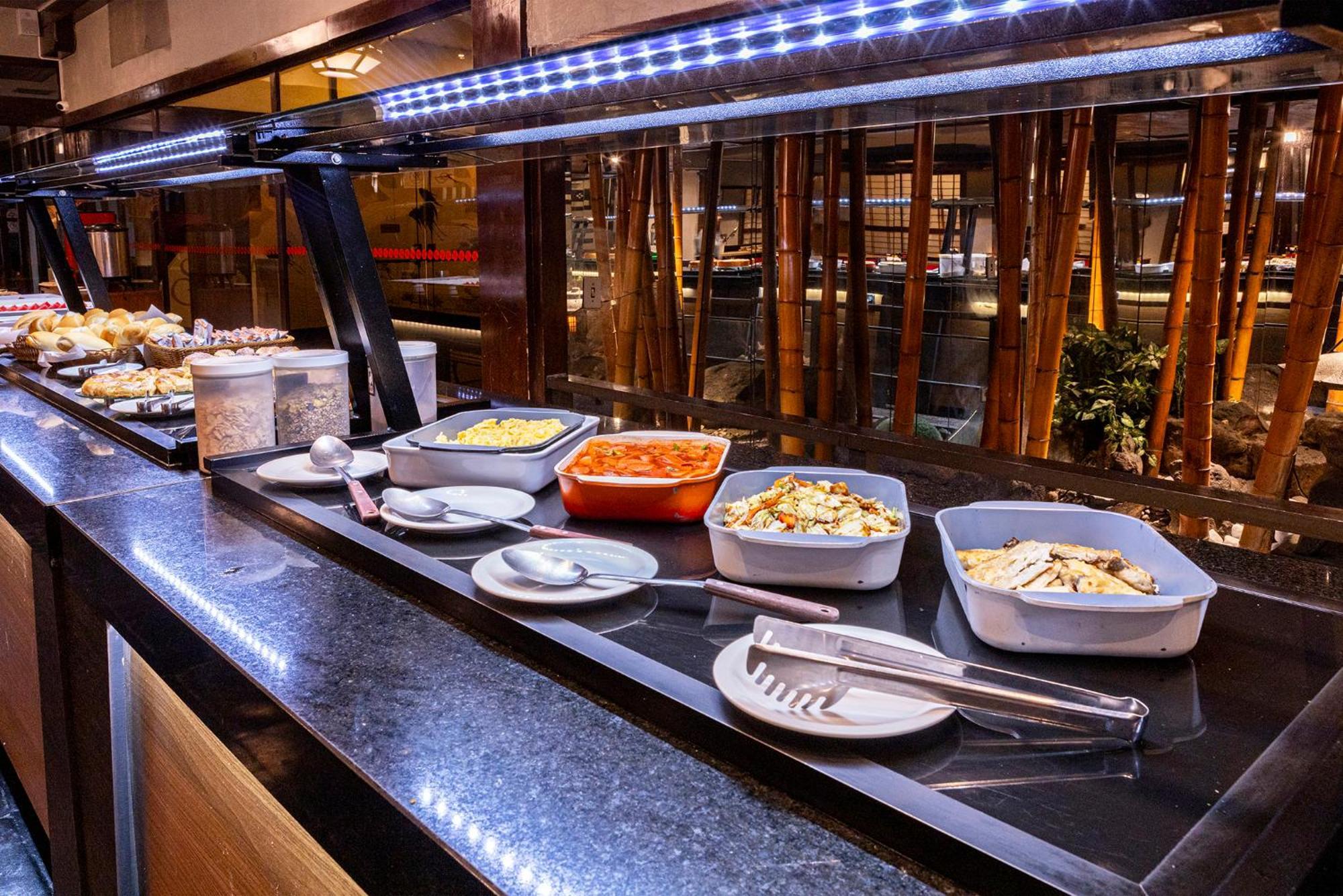 סאו פאולו Nikkey Palace Hotel מראה חיצוני תמונה
